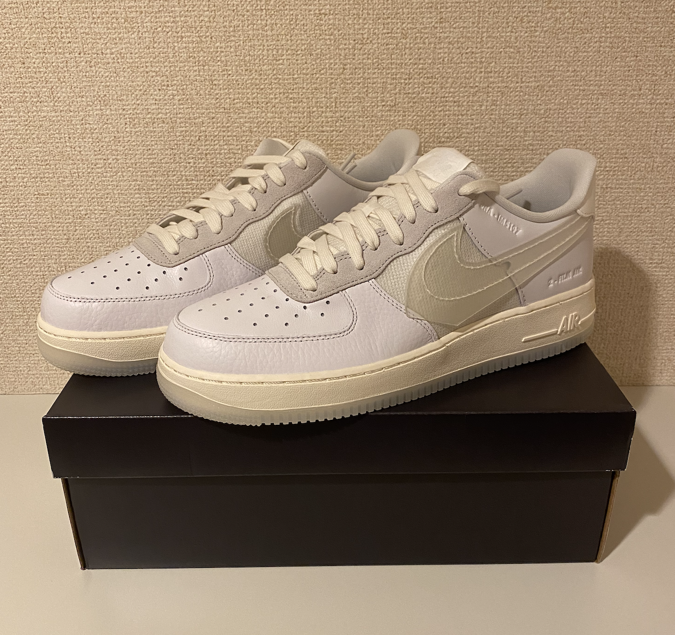 新着!! Nike Air Force 1 DNA