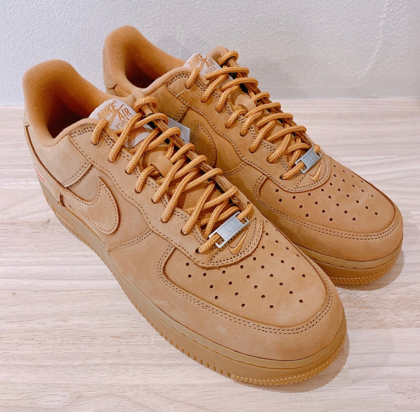 シュプリーム×ナイキ エアフォース1 ロー SUPREME × NIKE AIR FORCE 1 LOW FLAX