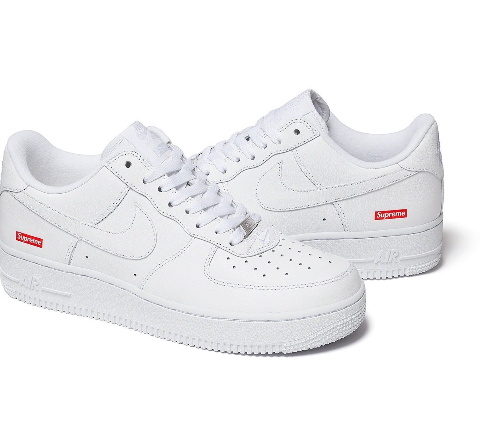 シュプリーム×ナイキ エアフォース1 ロー SUPREME × NIKE AIR FORCE 1 LOW WHITE