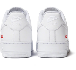 シュプリーム×ナイキ エアフォース1 ロー SUPREME × NIKE AIR FORCE 1 LOW WHITE